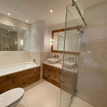 Elegant In Close To Caumasee Appartement