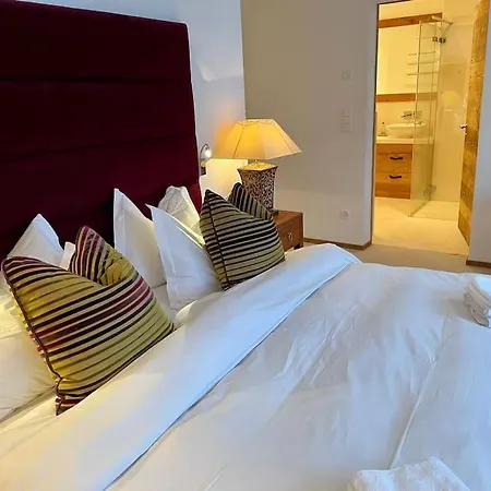 Elegant In Close To Caumasee Apartment Flims