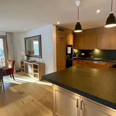 Elegant In Close To Caumasee Apartment Flims