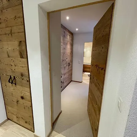 Apartment Elegant In Close To Caumasee