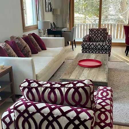 Elegant In Close To Caumasee Appartement